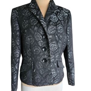 Le Suit Peite Black and Silver Floral Blazer